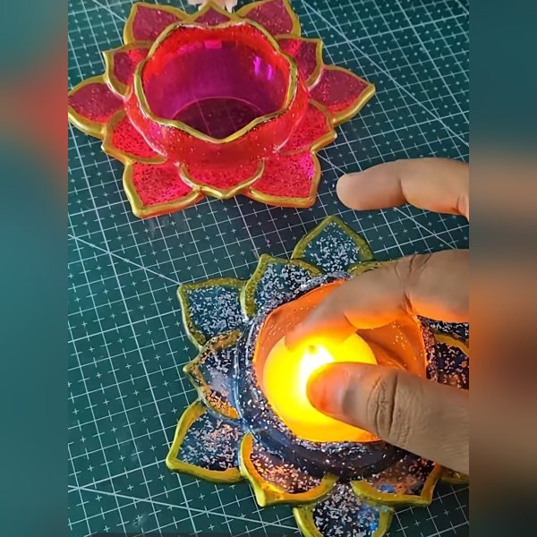 Handmade Resin Diya Set by ASK Resin Art Gift Studio, design 3